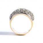 Bague en or avec diamant