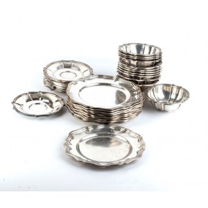 Set of 12 cups, 12 small plates and 12 italian solid silver plates