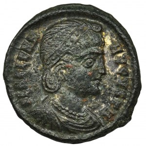 Cesarstwo Rzymskie, Helena jako Augusta, Follis