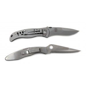 Two Folding Knives/Dva zavírací nože