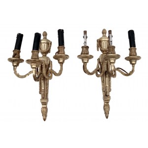 A Pair of Three-Armed Wall Candelabra Louis XVI Style/Vynikající pár tříramenných nástěnných svícnů z doby Ludvíka XVI.