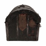 Small Gothic Medieval Dome Lidded Box/Malá gotická schránka s klenutým víkem