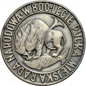 Medal autorstwa I. Popina z 1960 roku, poświęcona 800-leciu miast Pucka.