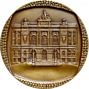 Medal autorstwa E. Gorola wybity z okazji 50-lecia Politechniki Warszawskie.