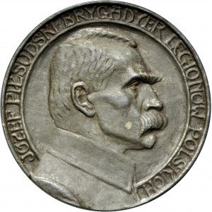 Medal autorstwa Jana Raszki z 1916 poświęcony Józefowi Piłsudskiemu - twórcy legionów polskich.