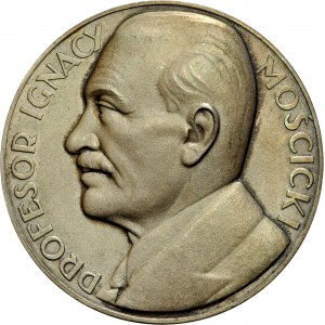 Medal pamiątkowy autorstwa J. Aumillera. Ignacy Mościcki. Na pamiątkę złotych godów.