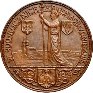 Medal autorstwa J. Wysockiego, wybity w 1925 roku z okazji 900 rocznicy koronacji Bolesława Chrobrego.