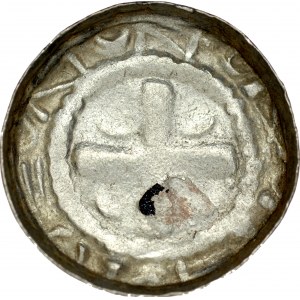 Denar krzyżowy XI w., Av.: Krzyż kawalerski, Rv.: Krzyż prosty, między ramionami kropki, napis przy obrzeżu.