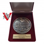 Powstanie Warszawskie KLUB KAWALERÓW VIRTUTI MILITARI Medal 65 rocznica Powstania nakład 400 sztuk