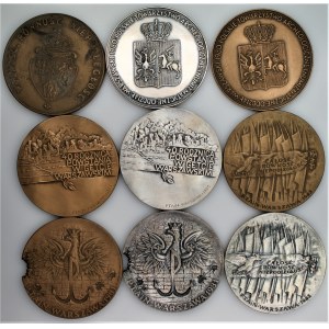 9 sztuk medali - PTAiN Warszawa 