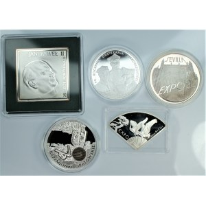 Monety kolekcjonerskie - 3 x 20 złotych, 1 x 10 złotych, 1 x 200.000 złotych (1992-2012)