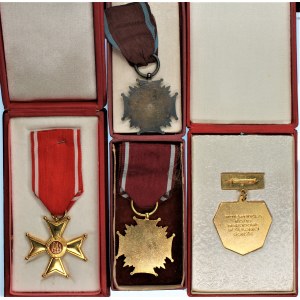 Zestaw 4 sztuk odznaczeń - 2 x Krzyż Zasługi, 1 x Krzyż Polonia Restitvta, Wojewódzkiej Rady w Zielonej Górze