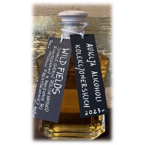 Krakow's Home of Craft Spirits Wild Fields Single Grain Polish Whisky Finished in barrels of Original Presidential Mead 0.7L 40%.