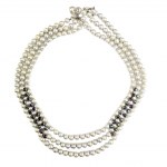 Grey pearl necklace