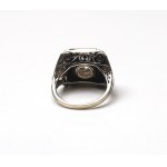Pierścionek Art-Deco - diamenty i onyx