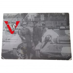 Tankietka Tankietki TKS w Kamuflażu Japońskim, Wystawa Sprzętu, Żołnierze Łotewscy [SUPER ZDJĘCIE]