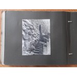Album ze zdjęciami Olsztyna wykonanymi przez Jana Bułhaka z dedykacją Jana Bułhaka dla Zygmunta Robla pierwszego wojewody mazurskiego w latach 1946-47 r.