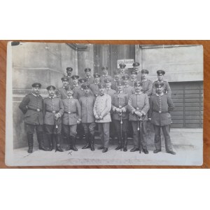 Warszawa.Grupa żołnierzy 2.06.1916 r.