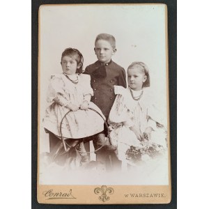 Cardboard photography. Children. Warsaw.
