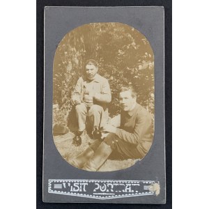 Fotografia kartonikowa. Mężczyźni. Lasy Kórnickie [1912]
