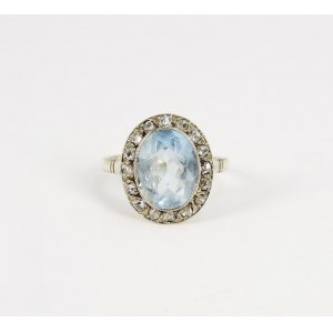 Ring with aquamarine