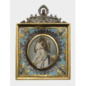 Image of a young woman - miniature with secretary