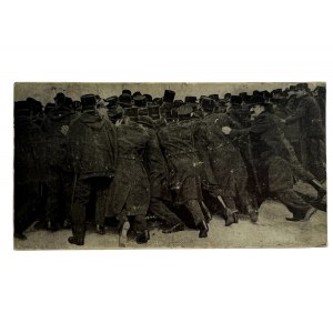 Zdjęcie historyczne - Policjanci w Paryżu