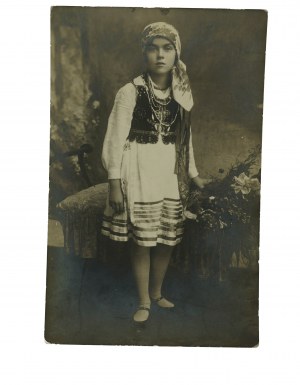 Girl in folk costume - Wiktor Jaderny, Mielec , uncirculated