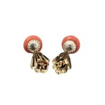 Gold earrings with coral