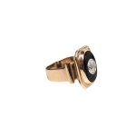 Gold signet ring with onyx and natural diamond, 18 k