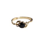 Gold ring with sapphire and diamonds (585)