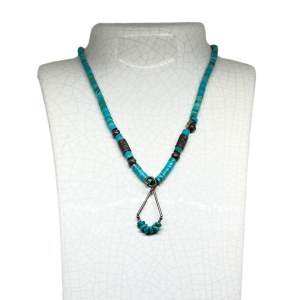 Necklace with turquoise