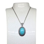 Antique style necklace