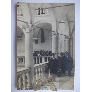 Krakow, Royal Castle, Wawel Castle, tour of French parliamentarians, 1925