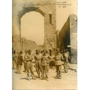 Second Polish Corps in Africa - Pompeii, VI 1944.