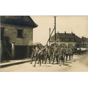Kazimierz - Przemarsz Towarzystwa Gimnastycznego „Sokół” , ok. 1920.