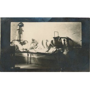 Gruszecki Emil, the rotary, after falling from his horse at the Lazienki Hospital, ca. 1922.