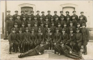 33e escadron d'artillerie légère - École de sous-officiers, Vilnius, vers 1930.