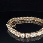 BRACCIALE TENNIS IN ORO 18K CON DIAMANTI PER 18 CT