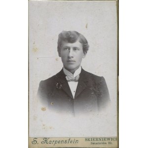 [fotografia tekturkowa] Mężczyzna. Fotografia Artystyczna S. Karpenstein w Skierniewicach