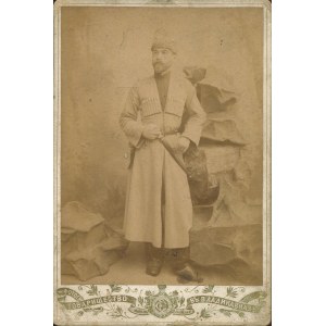[fotografia tekturkowa] Żołnierz Armii Kaukaskiej. Фотография Товарищество, Władykaukaz