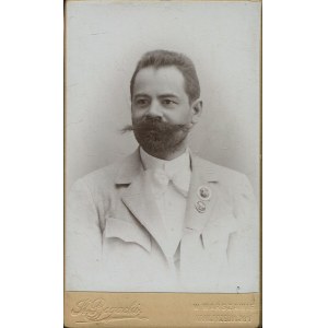 [Cardboard photograph] Male. St. Bogacki, Warsaw [ca. 1900].
