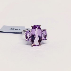 Silver ring with natural amethysts