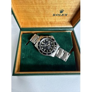 ROLEX SUBMARINER DATE 1680 WINDING