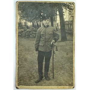 Fotografia kartonikowa CDV - Galicyjski żołnierz piechoty - [szabla, austro-węgry]
