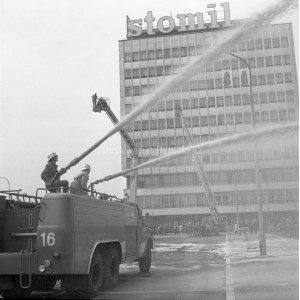 A. Wach Negatives on film. #PRL# Fire Department / Maneuvers, Show.