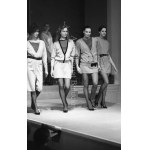 A. Wach Negatywy na kliszach. MODA Targi INTERFASHION 90