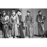A. Wach Negatywy na kliszach. MODA Targi INTERFASHION 90