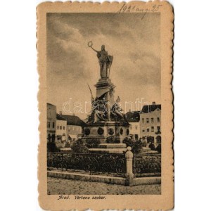 Arad, Vértanú szobor / martyrs' statue