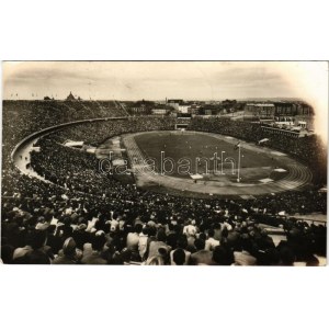 Budapest XIV. Népstadion, foci meccs, labdarúgó mékőzés. Képzőművészeti Alap képeslap + So. Stpl (EK...